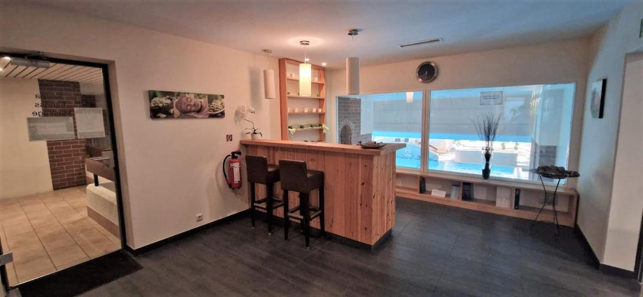 Pools, Sauna Und Balkon Mit Panoramablick ซังคท์แองเกลอมาร์ ภายนอก รูปภาพ
